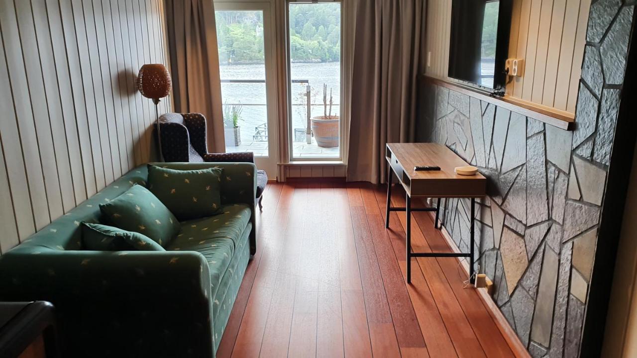 Villa Oleanna Lysekloster エクステリア 写真